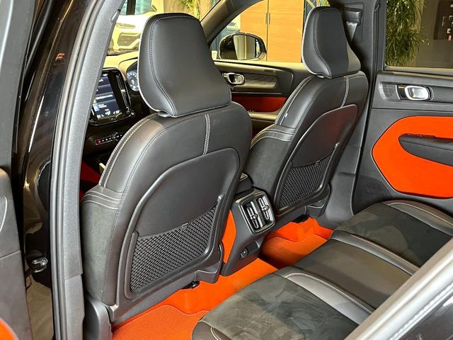ＸＣ４０ Ｔ４　ＡＷＤ　Ｒデザイン　ｈａｒｍａｎ　ｋａｒｄｏｎプレミアムサウンド／オレンジ内装／アクティブベンディング付きＬＥＤヘッドランプ／パークアシストパイロット／ファインナッパレザーヌバックコンビシートＨＤＤナビ／ＥＴＣ／ドラレコ（42枚目）