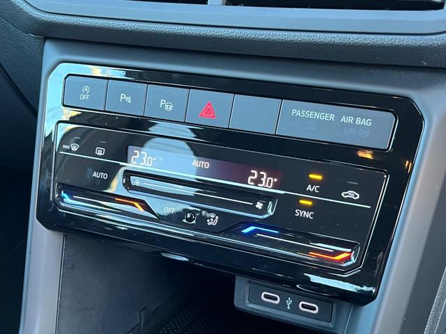 �I�[�g�G�A�R��