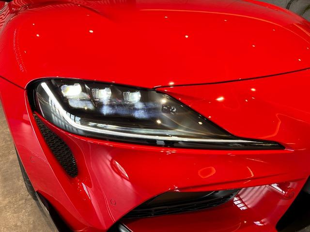 �k�d�c�w�b�h���C�g