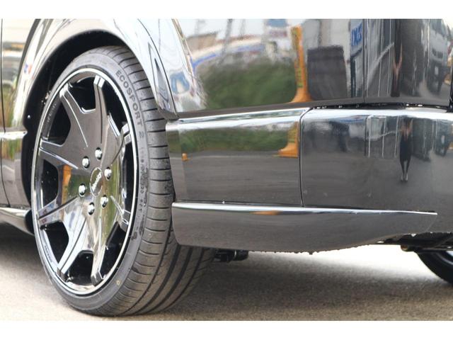 スーパーGL ダークプライムII IFUUカスタムコンプリートアルパインナビ12.8inフリップダウンモニターベットキットバケットシートカバーウッドインテリアバットフェイスボンネットIdentityフルエアロ20inアルミLEDテール(22枚目)