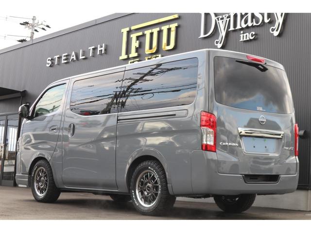 フラワーオブライフ FOR DODGE RAM PROMASTER 2014-2018リアドアトリムボディ成形カバー右助手席側グレー 