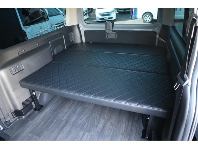 キャラバン ロンググランドプレミアムＧＸ　カスタムコンプリートＤｙｎａｓｔｙＧＲＯＵＮＤバンパープロテクターオーバーフェンダーバケットシートカバーベッドキット重歩行用フロアシート地ナビ後席モニターセンターコンソール寒冷地仕様シートヒーター（32枚目）