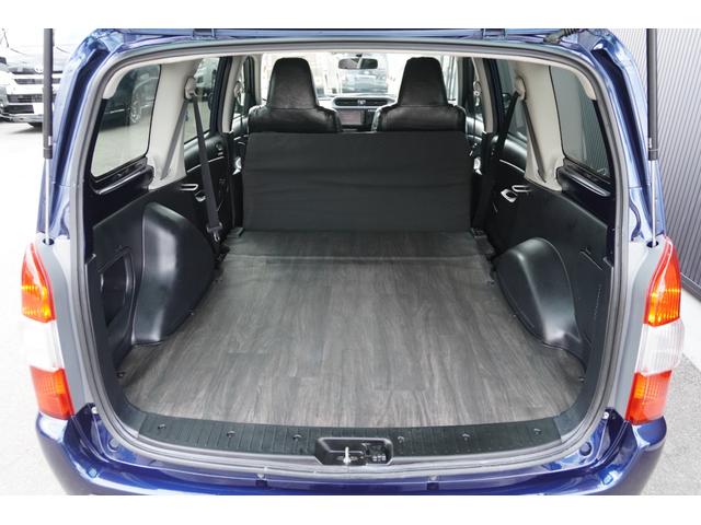 プロボックス DXコンフォート カスタムギアコンプリートDynastyグランドエアロ1眼プロジェクターLEDヘッドライトTOYOオープンカントリーRTタイヤレザ-シ-トカバ-ベッドマット重歩行用フロアシート助手席テーブル(34枚目)