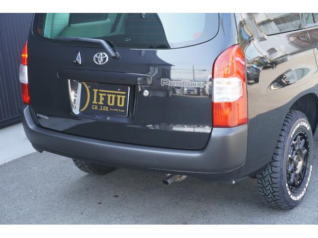 プロボックス F カスタムギアリフトアップDynastyGROUNDバンパーLEDヘッドライトラプター塗装DピラースピーカキットCFマットコーデュロイバケットシートカバー助手席テーブル地ナビピアノブラックインテリア(23枚目)