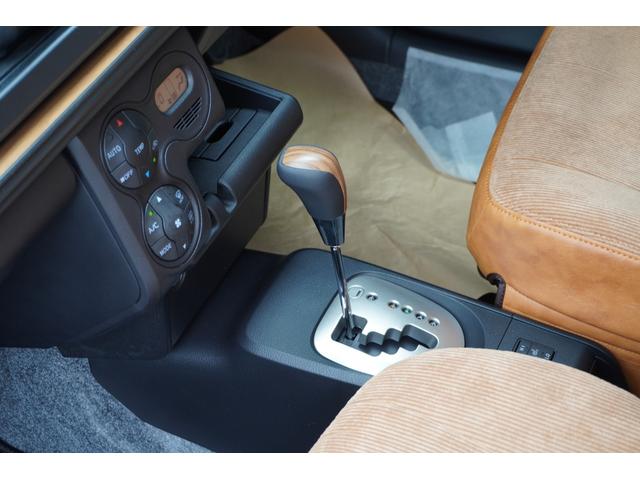 プロボックス ハイブリッドＦ　カスタムギアコンプリートＤｙｎａｓｔｙＧＲＯＵＮＤ前後バンパーＬＥＤプロジェクターヘッドライトＲＴタイヤコーデュロイバケットシートカバーＤピラースピーカーアッシュウッドインテリア助手席テーブル（52枚目）