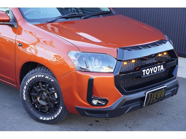 プロボックス ハイブリッドＦ　カスタムギアコンプリートＤｙｎａｓｔｙ前後バンパーＬＥＤプロジェクターヘッドライトＲＴタイヤヴィンテージレザーシートカバーＤピラースピーカーゼブラウッドインテリア助手席テーブルセンターコンソール（7枚目）