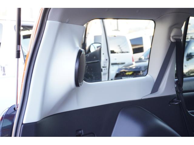 プロボックス ハイブリッドＦ　カスタムギアコンプリートＤｙｎａｓｔｙ前後バンパーＬＥＤプロジェクターヘッドライトＲＴタイヤヴィンテージレザーシートカバーＤピラースピーカーゼブラウッドインテリア助手席テーブルセンターコンソール（39枚目）