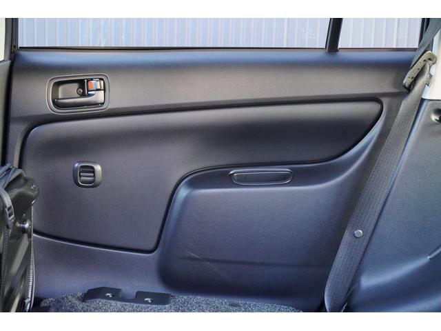 プロボックス ハイブリッドＦ　カスタムギアコンプリートＤｙｎａｓｔｙ前後バンパーＬＥＤプロジェクターヘッドライトＲＴタイヤヴィンテージレザーシートカバーＤピラースピーカーゼブラウッドインテリア助手席テーブルセンターコンソール（45枚目）