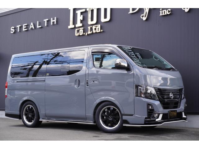 キャラバン ロンググランドプレミアムＧＸ　ＤｙｎａｓｔｙＧＴ－ｖフルエアロカスタムコンプリートオーバーフェンダー１７ｉｎアルミバケットシートカバーベットキット重歩行用フロアシートラゲッジサイドテーブル地ナビ後席モニターセンターコンソール（2枚目）