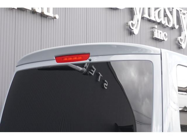 キャラバン ロンググランドプレミアムＧＸ　ＤｙｎａｓｔｙＧＴ－ｖフルエアロカスタムコンプリートオーバーフェンダー１７ｉｎアルミバケットシートカバーベットキット重歩行用フロアシートラゲッジサイドテーブル地ナビ後席モニターセンターコンソール（22枚目）