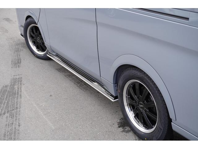 キャラバン ロンググランドプレミアムＧＸ　ＤｙｎａｓｔｙＧＴ－ｖフルエアロカスタムコンプリートオーバーフェンダー１７ｉｎアルミバケットシートカバーベットキット重歩行用フロアシートラゲッジサイドテーブル地ナビ後席モニターセンターコンソール（33枚目）