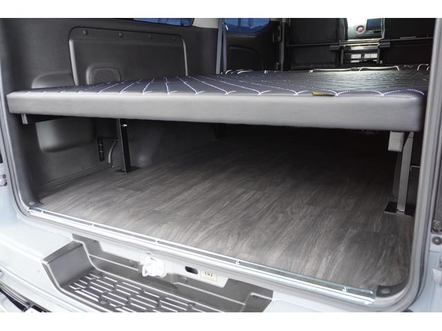 キャラバン ロンググランドプレミアムＧＸ　ＤｙｎａｓｔｙＧＴ－ｖフルエアロカスタムコンプリートオーバーフェンダー１７ｉｎアルミバケットシートカバーベットキット重歩行用フロアシートラゲッジサイドテーブル地ナビ後席モニターセンターコンソール（53枚目）