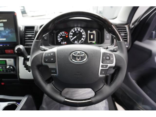 ハイエースワゴン ＧＬ　登録済未使用車３列目対面ラウンジベッド家具オプションベッドフローリングテーブルカスタムコンプリートＩＦ－ＷＢ８フルフラット対面ラウンジアルパインＢＩＧＸ１１ナビ後席１２．８モニターセンターコンソール（56枚目）