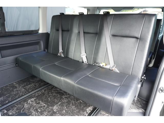 �Q��ڂP�R�O�O�����s�|�q�d�u�n���`�V�[�g�I���q�������݂ɂē����{�H���o���܂��I