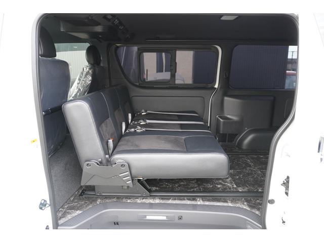 �Q��ڃV�[�g�������W�J�I���q�������݂ɂē����{�H���o���܂��I