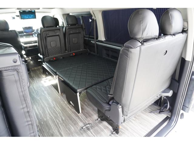 �Z�p���[�g�x�b�g�W�J�I���q�������݂ɂē����{�H�o���܂��I