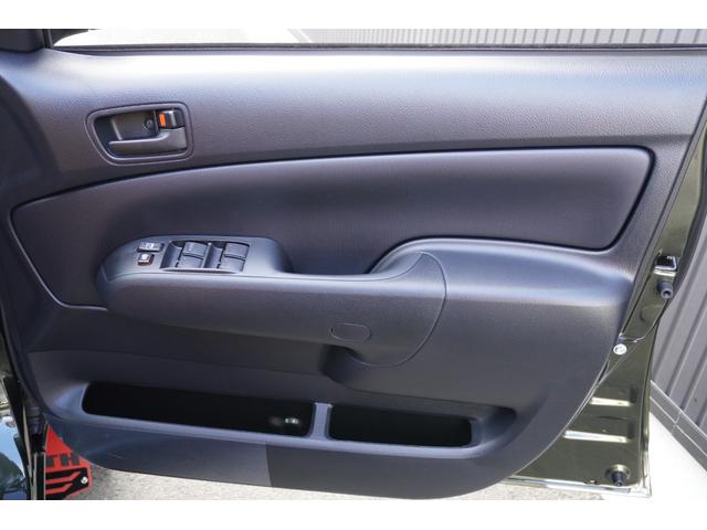 プロボックス ハイブリッドＦ　カスタムギアコンプリートＤｙｎａｓｔｙグランドフロントバンパーリアウイングＬＥＤプロジェクターヘッドライトＲＴタイヤシートカバーベッドマット９ｉｎナビＤピラースピーカーセンターコンソール助手席テーブル（68枚目）