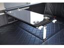 　登録済未使用車３列目対面ラウンジベッド家具フローリングテーブルＩＦ－ＷＢ８フルフラットベットラウンジ展開カロッツエリアナビ後席モニターミラーリングウッドインテリアバケットシートカバーセンターコンソール（29枚目）