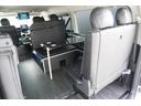 　登録済未使用車３列目対面ラウンジベッド家具フローリングテーブルＩＦ－ＷＢ８フルフラットベットラウンジ展開カロッツエリアナビ後席モニターミラーリングウッドインテリアバケットシートカバーセンターコンソール（34枚目）