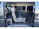 GL 登録済み未使用車2列目3人掛けI-seatREVOシート対面ラウンジベッド家具IF-WR9フローリングテーブルフルフラットベッド対面ラウンジアルパインBIGX11inナビ後席モニターセンターコンソール(32枚目)
