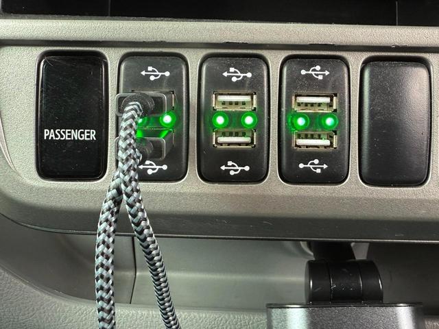 カムロード キャンピング　Ｃｒｅｓｓｏｎ　Ｖｏｙａｇｅ　エボライト　ナッツＲＶ車　ソーラーパネル　ＦＦヒーター　家庭用エアコン　サブバッテリー　リアラダー　冷蔵庫　シンク　内装クリーニング済み　ワンオーナー車　禁煙車　ナビ　ＴＶ　Ｂカメラ　ルーム型ミラー　ＥＴＣ（36枚目）