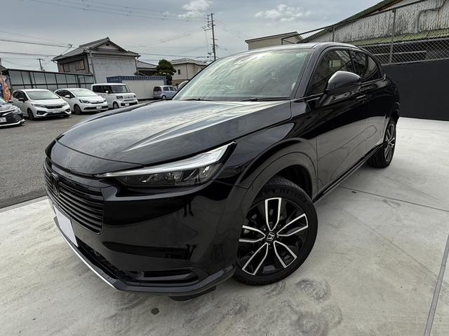 ヴェゼル ｅ：ＨＥＶ　Ｚ　ホンダコネクトディスプレイ　３６０ビュー　プレミアムオーディオ　ＥＴＣ２．０　パワートランク　後期型　１８ＡＷ　ハーフレザー　シートヒーター　ステアヒーター　フルＬＥＤランプ　ワイヤレス充電器　禁煙車（25枚目）