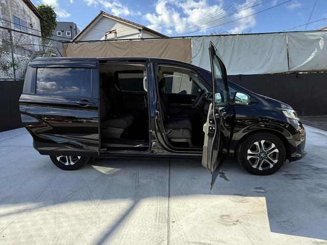 フリード G・ホンダセンシング ナビTV 後席モニター Bカメラ ETC Cパッケージ ホンダセンシング ワンオーナー禁煙 両側パワスラ ドラレコ クロスター用15AW ステアスイッチ ロールサンシェード プラズマクラスター付AAC(11枚目)