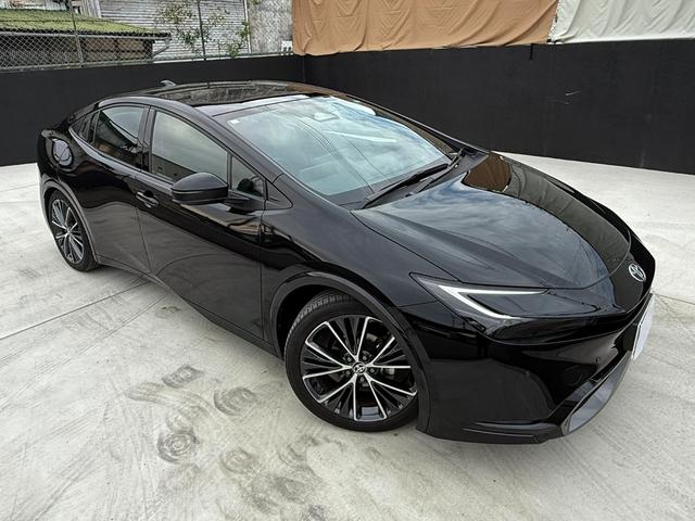 プリウス Ｚ　パノラマルーフ　デジタルインナーミラー／ドラレコ　１２．３インチＤＡ　地デジＴＶ　ＢＳＭ　パノラミックビューモニター　パワーバックドア　ＥＴＣ２．０　禁煙車　合皮シート　シートベンチレーション（6枚目）