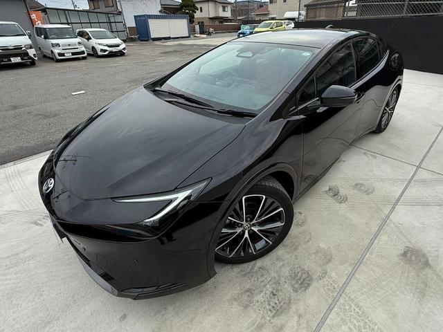 プリウス Ｚ　パノラマルーフ　デジタルインナーミラー／ドラレコ　１２．３インチＤＡ　地デジＴＶ　ＢＳＭ　パノラミックビューモニター　パワーバックドア　ＥＴＣ２．０　禁煙車　合皮シート　シートベンチレーション（10枚目）