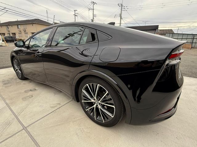 プリウス Ｚ　パノラマルーフ　デジタルインナーミラー／ドラレコ　１２．３インチＤＡ　地デジＴＶ　ＢＳＭ　パノラミックビューモニター　パワーバックドア　ＥＴＣ２．０　禁煙車　合皮シート　シートベンチレーション（19枚目）