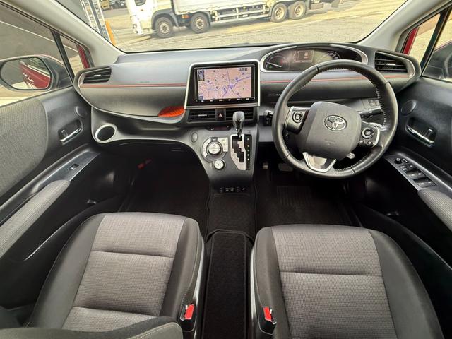 シエンタ ファンベースG 純正9インチSDナビフルセグTV パノラマビューモニター LEDランプパッケージ シートヒーター ハンドルヒーター ETC ソナーFR セーフティーセンス 禁煙車 両側パワスラLED(23枚目)