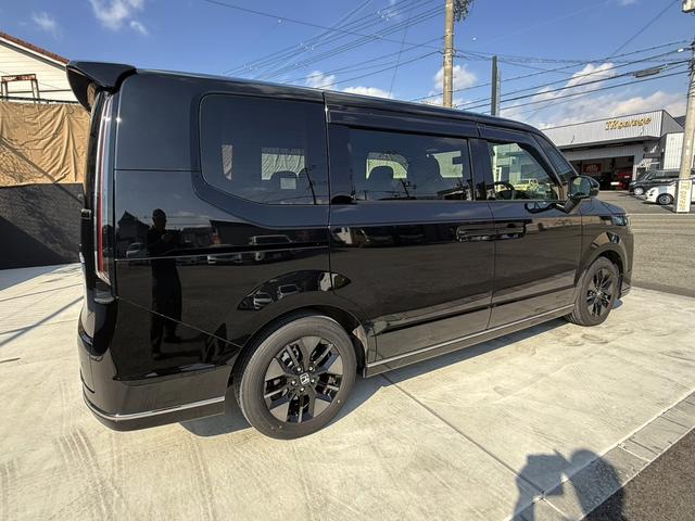 ステップワゴン スパーダ　１１．４型ナビＴＶ　Ｂカメラ　ミラー型ドラレコ　ＥＴＣ　パワートランク　両側パワスラ　ホンダセンシング　シートヒーター　１０．２型デジタルグラフィックメーター　トリプルゾーンコントロールフルＡＡＣ（12枚目）