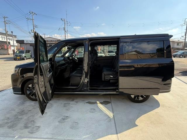 ステップワゴン スパーダ　１１．４型ナビＴＶ　Ｂカメラ　ミラー型ドラレコ　ＥＴＣ　パワートランク　両側パワスラ　ホンダセンシング　シートヒーター　１０．２型デジタルグラフィックメーター　トリプルゾーンコントロールフルＡＡＣ（24枚目）