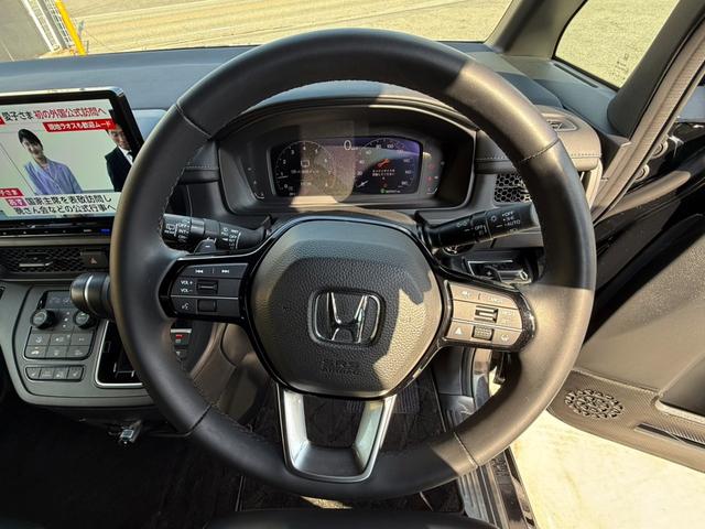 ステップワゴン スパーダ　１１．４型ナビＴＶ　Ｂカメラ　ミラー型ドラレコ　ＥＴＣ　パワートランク　両側パワスラ　ホンダセンシング　シートヒーター　１０．２型デジタルグラフィックメーター　トリプルゾーンコントロールフルＡＡＣ（40枚目）