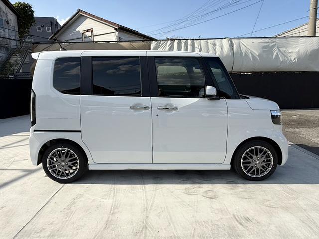 Ｎ－ＢＯＸカスタム ターボ　社外ＤＡ　Ｂカメラ　ＥＴＣ　両側パワスラ　ハーフレザー　シートヒーター　ホンダセンシング　ソナーＦＲ　ワンオーナー　禁煙　フルＬＥＤランプ　１５ＡＷ　革巻きハンドル　パドルシフト　ＴＦＴ液晶メーター（12枚目）