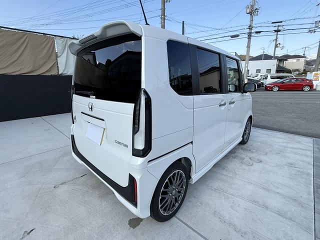 Ｎ－ＢＯＸカスタム ターボ　社外ＤＡ　Ｂカメラ　ＥＴＣ　両側パワスラ　ハーフレザー　シートヒーター　ホンダセンシング　ソナーＦＲ　ワンオーナー　禁煙　フルＬＥＤランプ　１５ＡＷ　革巻きハンドル　パドルシフト　ＴＦＴ液晶メーター（15枚目）