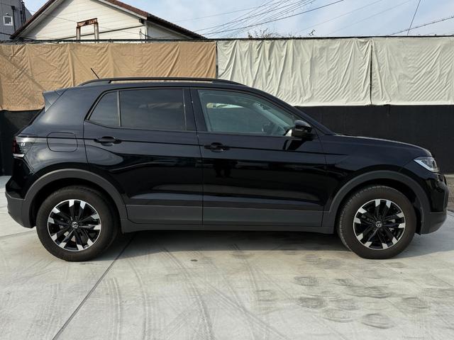 Ｔ－クロス ＴＳＩ　アクティブ　Ｄｉｓｃｏｖｅｒ　Ｐｒｏパッケージ　Ｂカメラ　ＥＴＣ２．０　ドラレコ　オールインセーフティ　１６ＡＷ　ルーフレール　ＬＥＤランプオートライト　革巻きハンドル　パドルシフト　左右独立ＡＡＣ　スマートキー（15枚目）