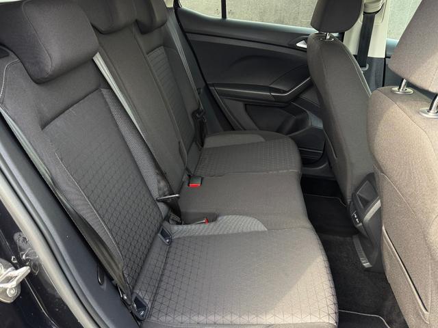 Ｔ－クロス ＴＳＩ　アクティブ　Ｄｉｓｃｏｖｅｒ　Ｐｒｏパッケージ　Ｂカメラ　ＥＴＣ２．０　ドラレコ　オールインセーフティ　１６ＡＷ　ルーフレール　ＬＥＤランプオートライト　革巻きハンドル　パドルシフト　左右独立ＡＡＣ　スマートキー（34枚目）