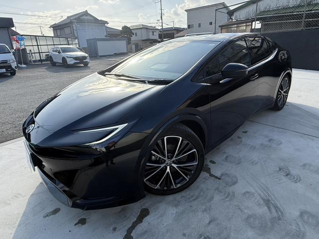 プリウス Ｚ　１２．３型ＤＡナビＴＶ　３６０ビュー　パワートランク　ＢＳＭ　ＥＴＣ２．０　合皮シート　ベンチレーション　ステアヒーター　ワイヤレス充電器　ミラー型ドラレコ　トヨタチームメイト　１９ＡＷ　パワーシート（27枚目）