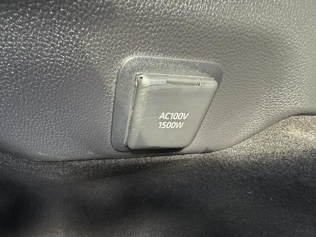 プリウス Ｚ　１２．３型ＤＡナビＴＶ　３６０ビュー　パワートランク　ＢＳＭ　ＥＴＣ２．０　合皮シート　ベンチレーション　ステアヒーター　ワイヤレス充電器　ミラー型ドラレコ　トヨタチームメイト　１９ＡＷ　パワーシート（41枚目）