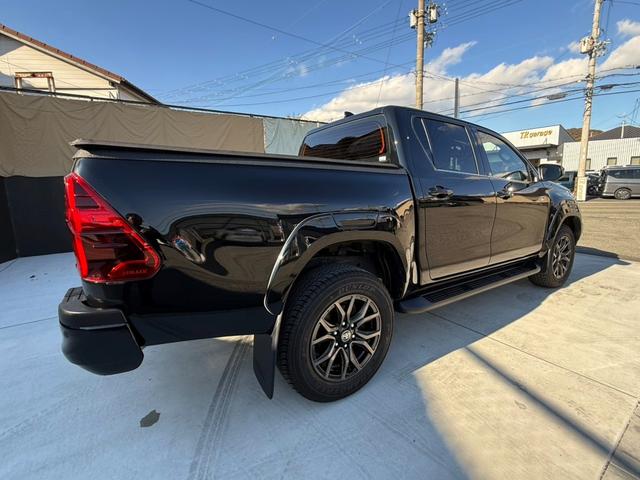 ハイラックス Ｚ　ＧＲスポーツ　９型ＤＡナビ　３６０ビュー　ユーティリティパッケージＡ　Ｔｚ前後ドラレコ　ＥＴＣ　トノカバー　ハーフレザースポーツシート　パワーシート　ＡＣＣ　アルミペダル　１８ＡＷ　ブレーキキャリパー　ソナー　禁煙（14枚目）