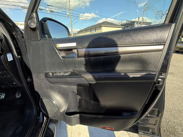 ハイラックス Ｚ　ＧＲスポーツ　９型ＤＡナビ　３６０ビュー　ユーティリティパッケージＡ　Ｔｚ前後ドラレコ　ＥＴＣ　トノカバー　ハーフレザースポーツシート　パワーシート　ＡＣＣ　アルミペダル　１８ＡＷ　ブレーキキャリパー　ソナー　禁煙（52枚目）