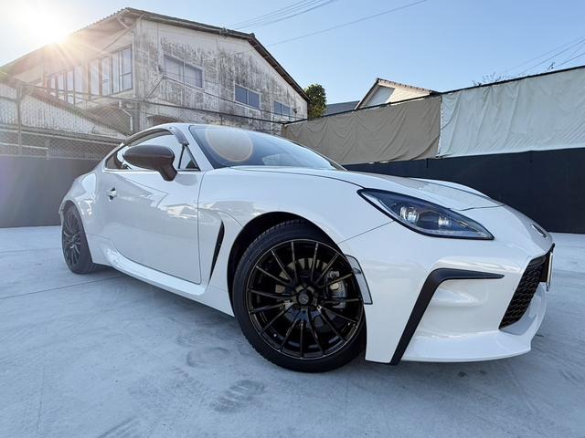 ＧＲ８６ ＳＺ　純正９インチＳＤナビフルセグＴＶ　Ｂカメラ　ドラレコ　アイサイトコアテクノロジー　ＬＥＤ　ＴＥＩＮダウンサス　フジツボマフラー　禁煙車　ＥＴＣ　リアソナー　ＷｅｄｓＳｐｏｒｔ１７ＡＷ（3枚目）