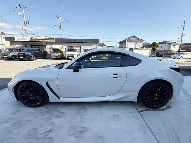 ＧＲ８６ ＳＺ　純正９インチＳＤナビフルセグＴＶ　Ｂカメラ　ドラレコ　アイサイトコアテクノロジー　ＬＥＤ　ＴＥＩＮダウンサス　フジツボマフラー　禁煙車　ＥＴＣ　リアソナー　ＷｅｄｓＳｐｏｒｔ１７ＡＷ（14枚目）