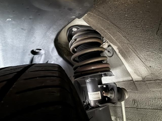 ＧＲ８６ ＳＺ　純正９インチＳＤナビフルセグＴＶ　Ｂカメラ　ドラレコ　アイサイトコアテクノロジー　ＬＥＤ　ＴＥＩＮダウンサス　フジツボマフラー　禁煙車　ＥＴＣ　リアソナー　ＷｅｄｓＳｐｏｒｔ１７ＡＷ（21枚目）