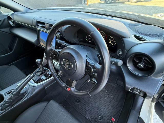 ＧＲ８６ ＳＺ　純正９インチＳＤナビフルセグＴＶ　Ｂカメラ　ドラレコ　アイサイトコアテクノロジー　ＬＥＤ　ＴＥＩＮダウンサス　フジツボマフラー　禁煙車　ＥＴＣ　リアソナー　ＷｅｄｓＳｐｏｒｔ１７ＡＷ（29枚目）