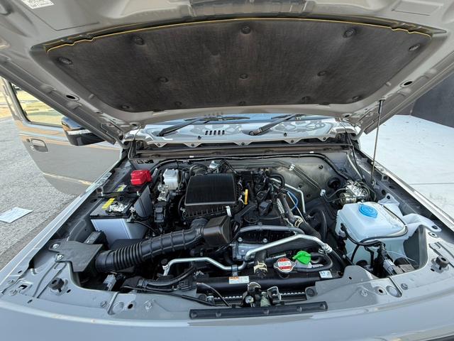 ジムニーシエラ JC アルパイン9インチナビTV Bカメラ リアラダー ルーフキャリア ETC 前後ドラレコ アームレスト ワンオーナー 禁煙車 セーフティーサポート 15AW LED フォグ シートヒーター(26枚目)