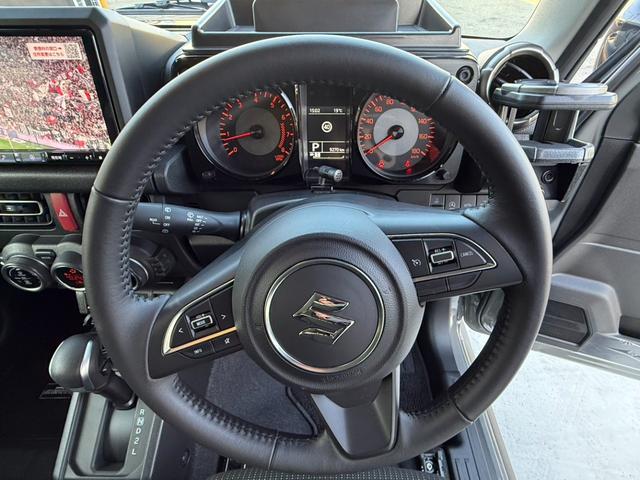 ジムニーシエラ JC アルパイン9インチナビTV Bカメラ リアラダー ルーフキャリア ETC 前後ドラレコ アームレスト ワンオーナー 禁煙車 セーフティーサポート 15AW LED フォグ シートヒーター(29枚目)