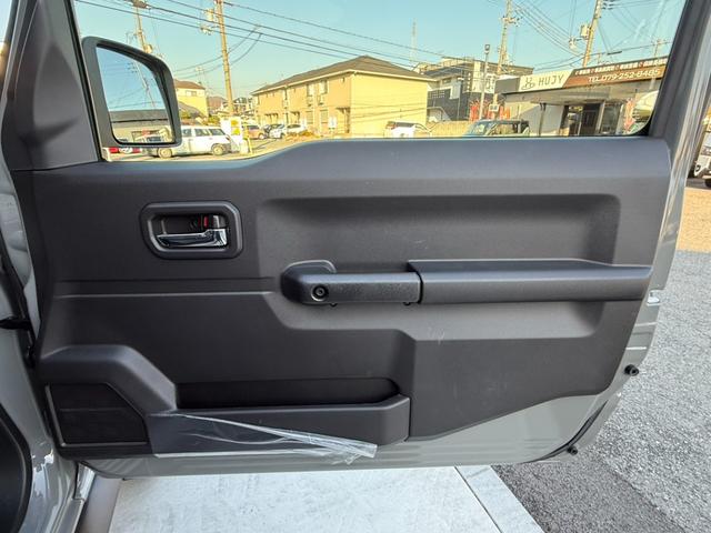 ジムニーシエラ JC アルパイン9インチナビTV Bカメラ リアラダー ルーフキャリア ETC 前後ドラレコ アームレスト ワンオーナー 禁煙車 セーフティーサポート 15AW LED フォグ シートヒーター(41枚目)