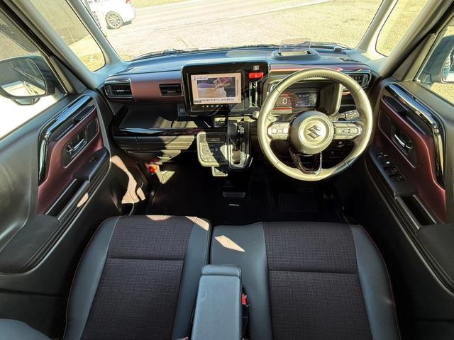 スペーシアカスタム ハイブリッドＸＳターボ　全方位モニター付メモリーナビ　スズキコネクト　ＴＶ　シートヒーター　ステアヒーター　ミラー型ドラレコ　ＥＴＣ　ＨＵＤ　両側パワスラ　セーフティサポート　フルＬＥＤランプ　革巻きハンドル　パドルシフト（3枚目）